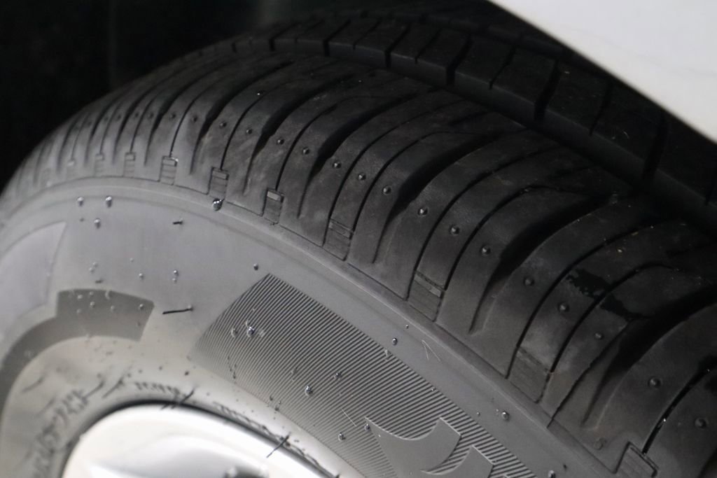 Used 2025 Kia Soul LX image 19