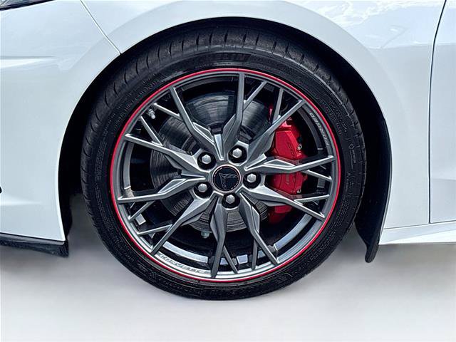 Used 2023 Chevrolet Corvette Stingray Premium Conv w/ Z51 Performance Package RWD image 29