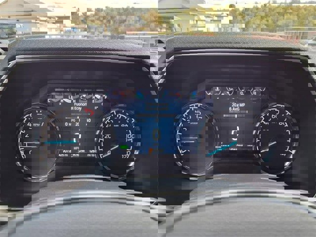 Certified 2022 Ford F150 XLT w/ Equipment Group 302A High image 18