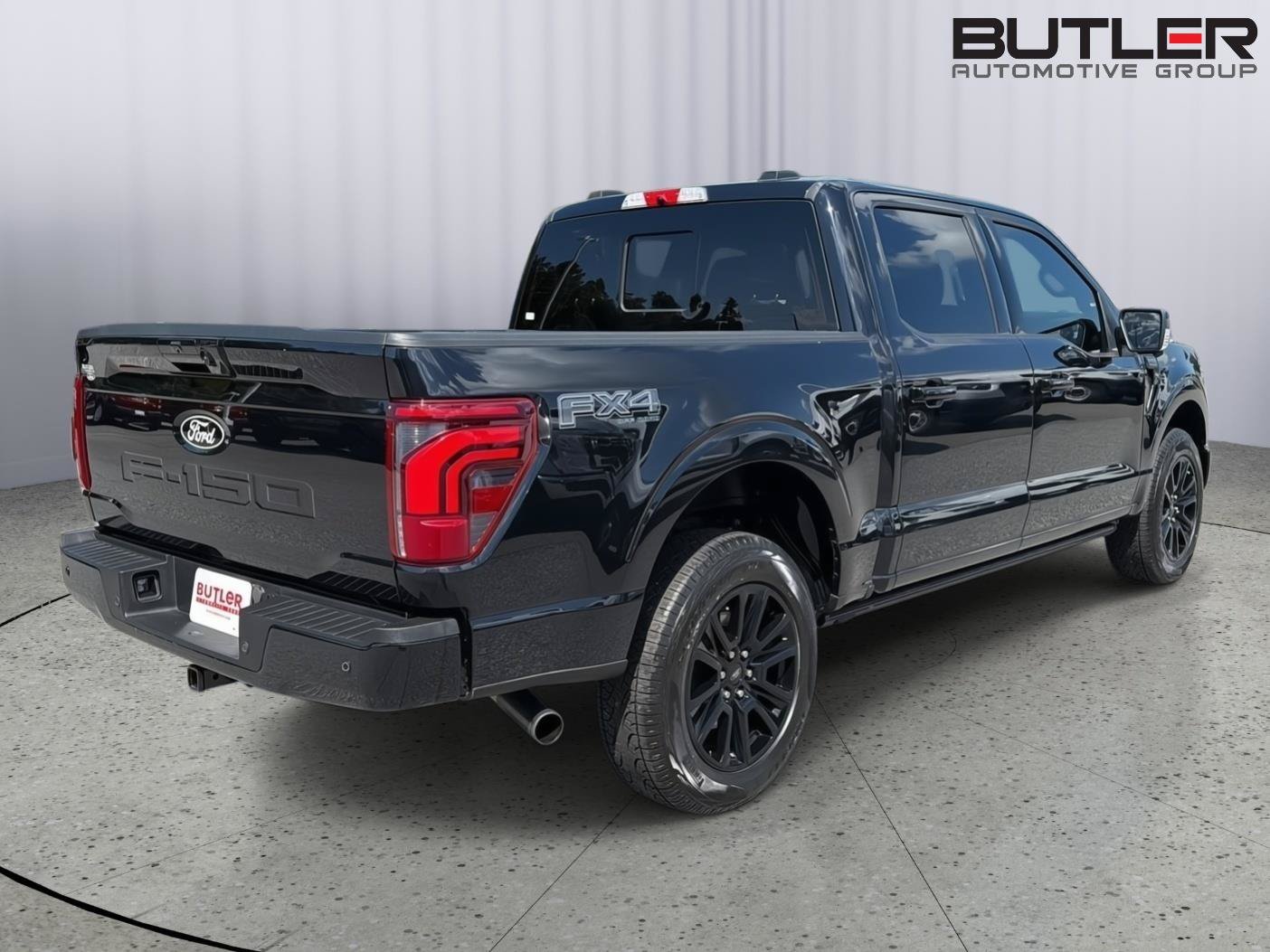 Certified 2024 Ford F150 Platinum w/ FX4 Off-Road Package AWD/4WD image 7