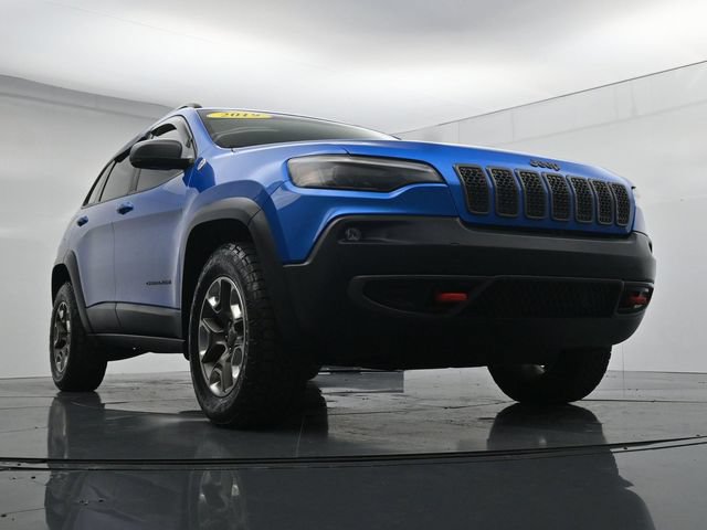 Used 2019 Jeep Cherokee Trailhawk w/ Comfort/Convenience Group AWD/4WD image 29