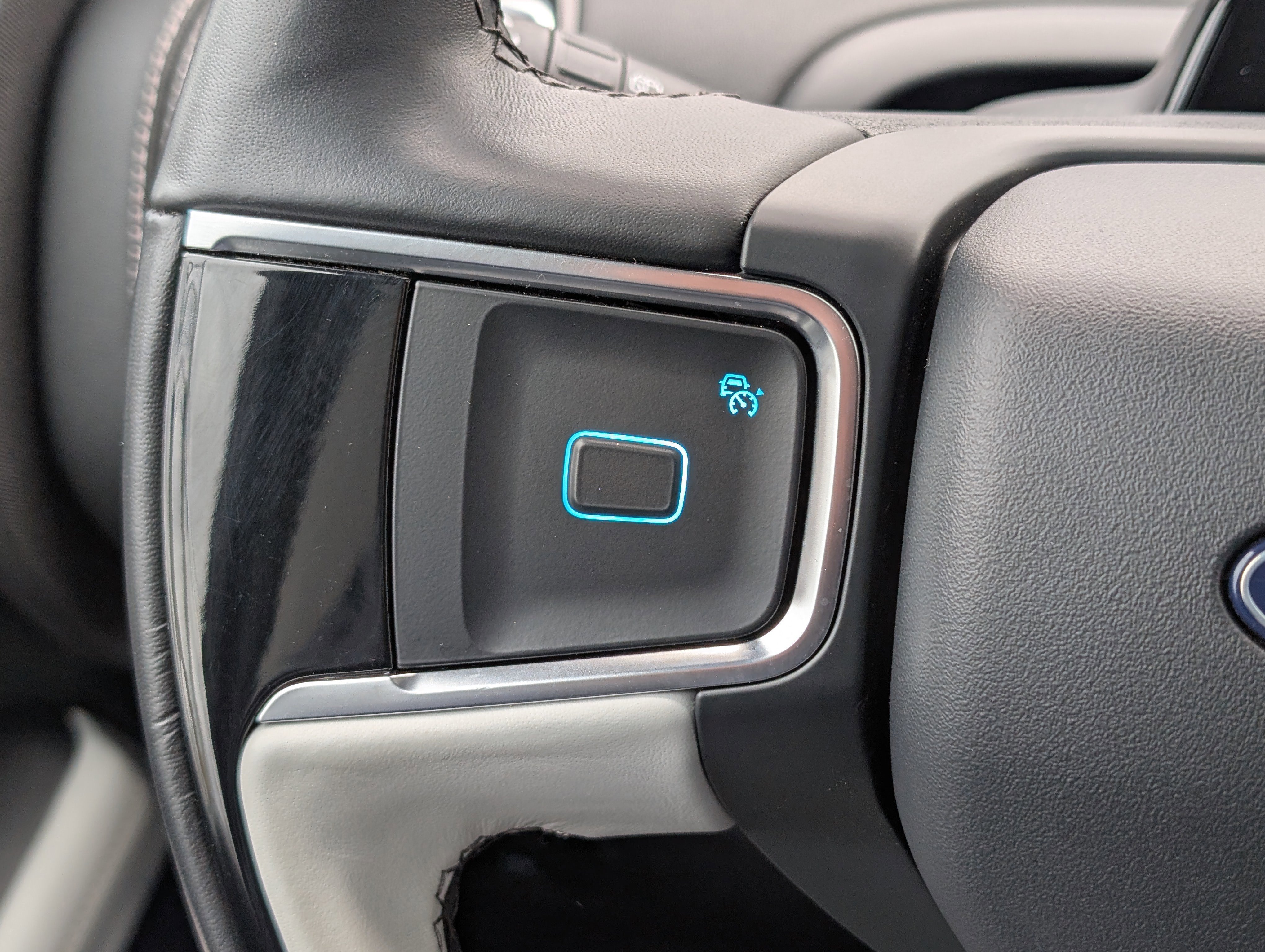 Certified 2025 Ford Expedition Max Platinum image 28