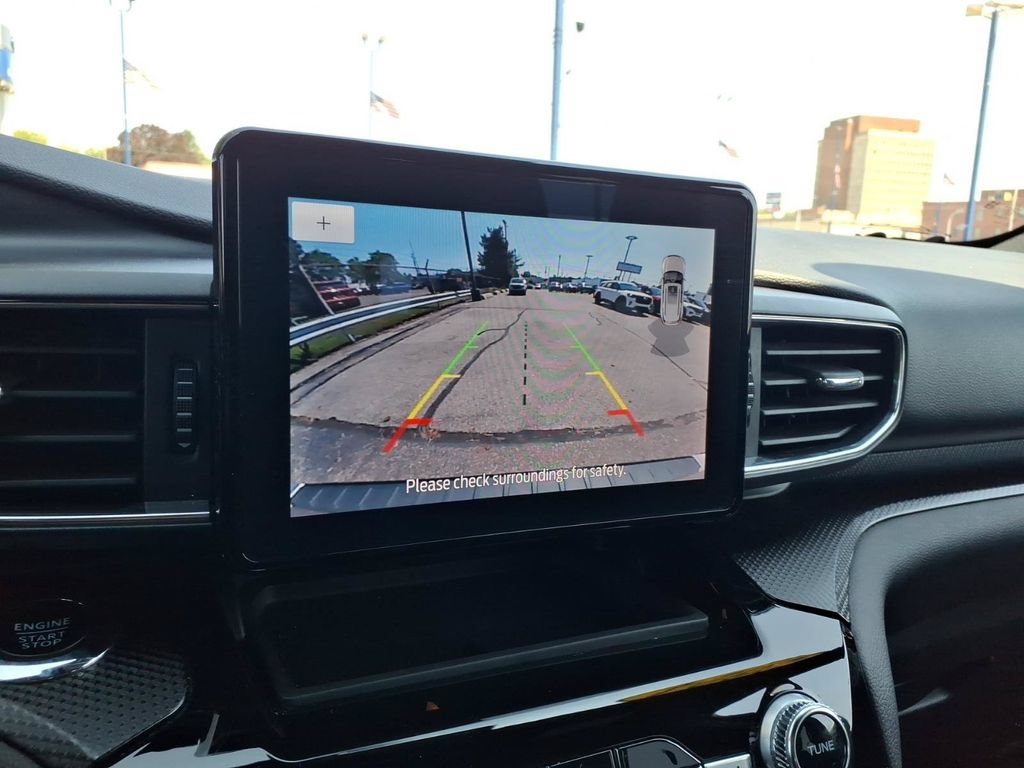 Certified 2024 Ford Explorer ST-Line w/ Class IV Trailer Tow Package AWD/4WD image 22
