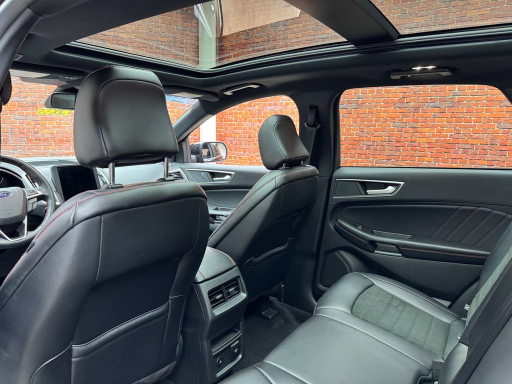 Certified 2023 Ford Edge ST-Line AWD/4WD image 25