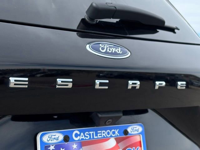 Certified 2022 Ford Escape Titanium w/ Class II Trailer Tow Package image 20