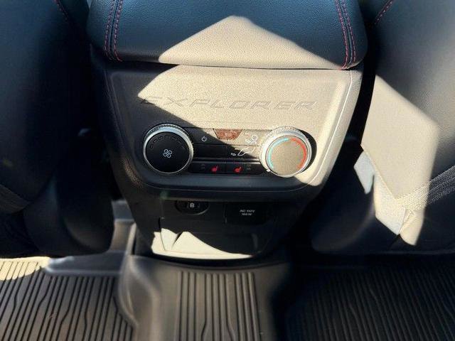 Certified 2025 Ford Explorer ST image 13
