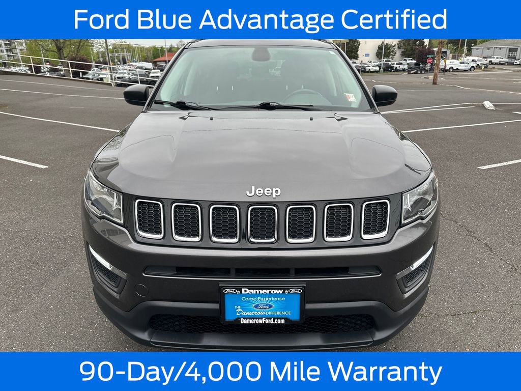 Used 2018 Jeep Compass Sport w/ Cold Weather Group image 11