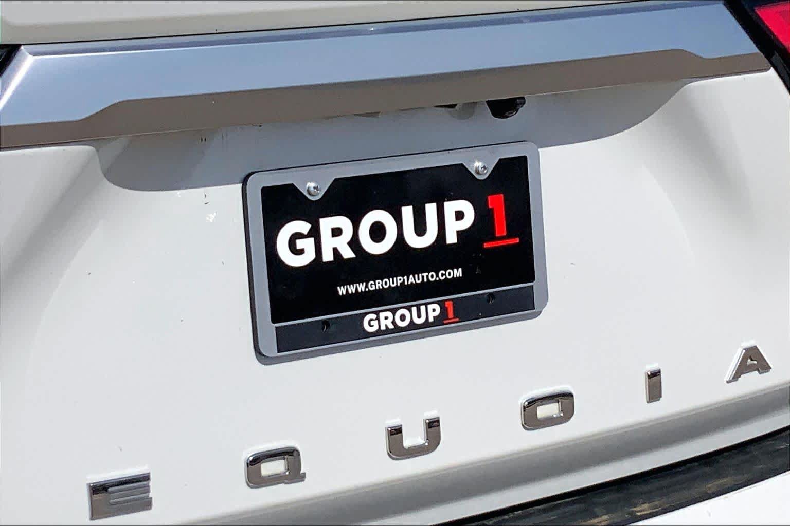 Used 2024 Toyota Sequoia Capstone AWD/4WD image 31