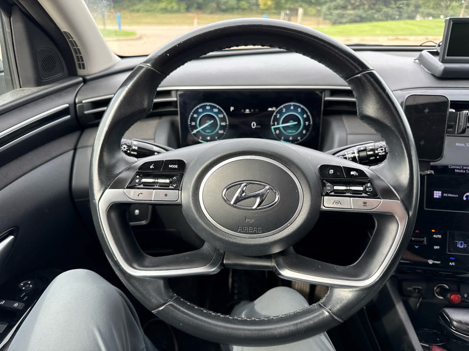 Used 2022 Hyundai Tucson SEL w/ Convenience + Premium Package AWD/4WD image 12