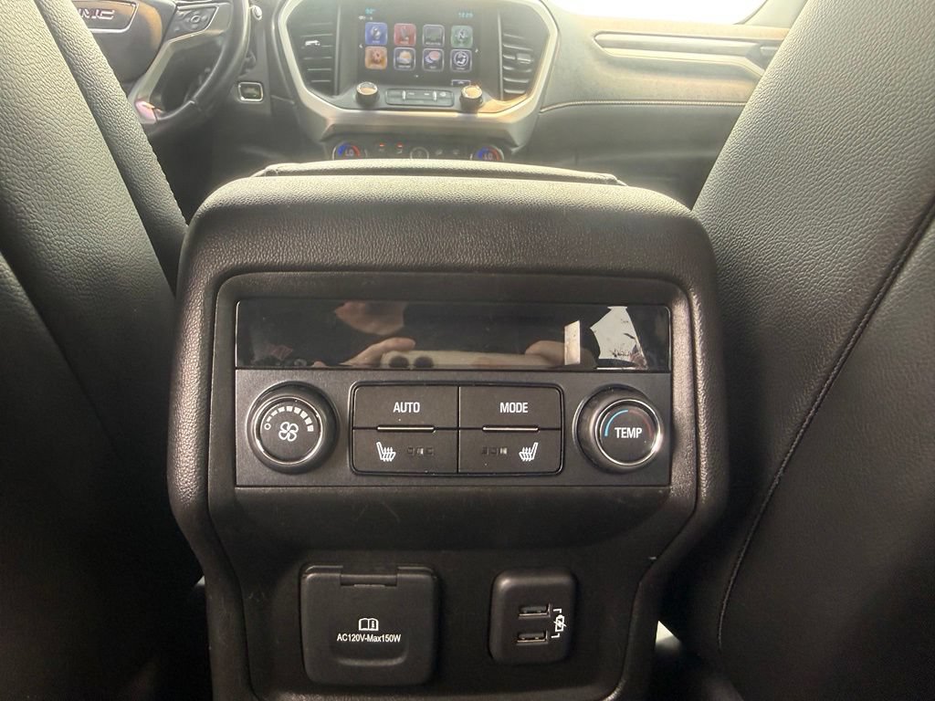 Used 2019 GMC Acadia SLT w/ LPO, Floor Liner Package AWD/4WD image 46