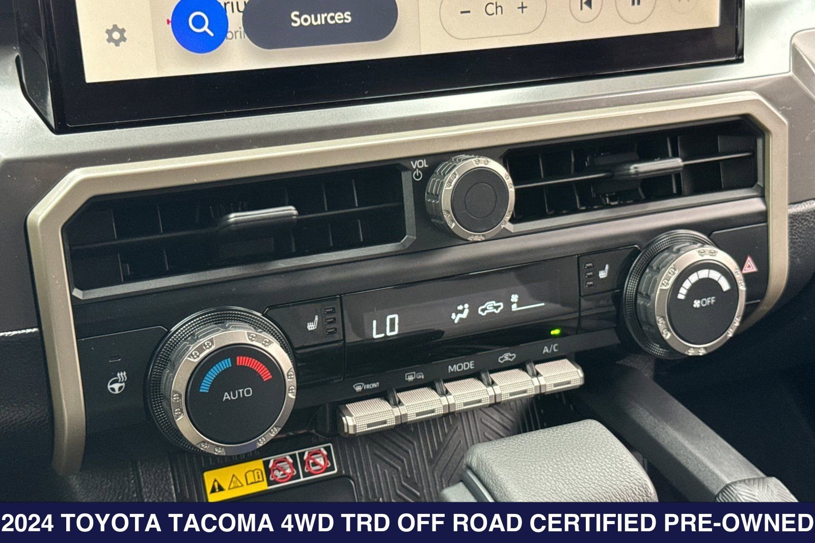 Used 2024 Toyota Tacoma TRD Off-Road w/ TRD Off Road Upgrade Package AWD/4WD image 22