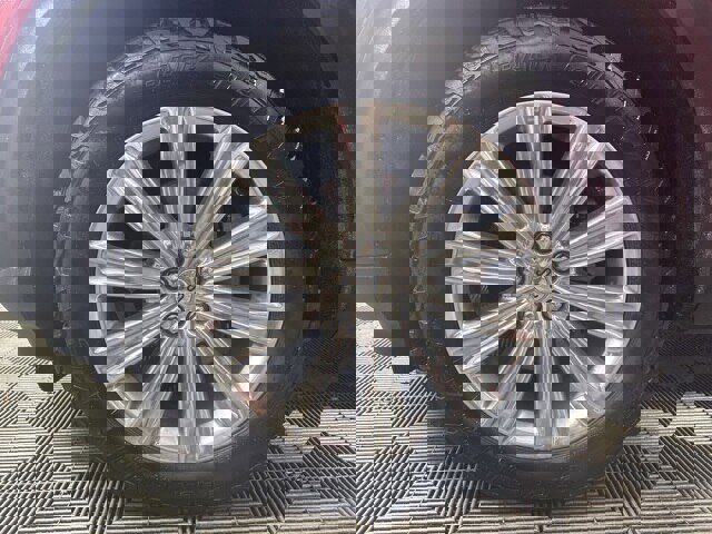 Certified 2022 Ford Explorer King Ranch w/ Premium Technology Package image 10