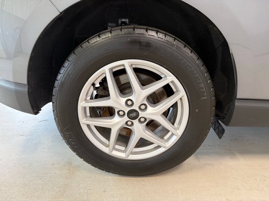 Certified 2024 Ford Edge SEL w/ Convenience Package AWD/4WD image 11