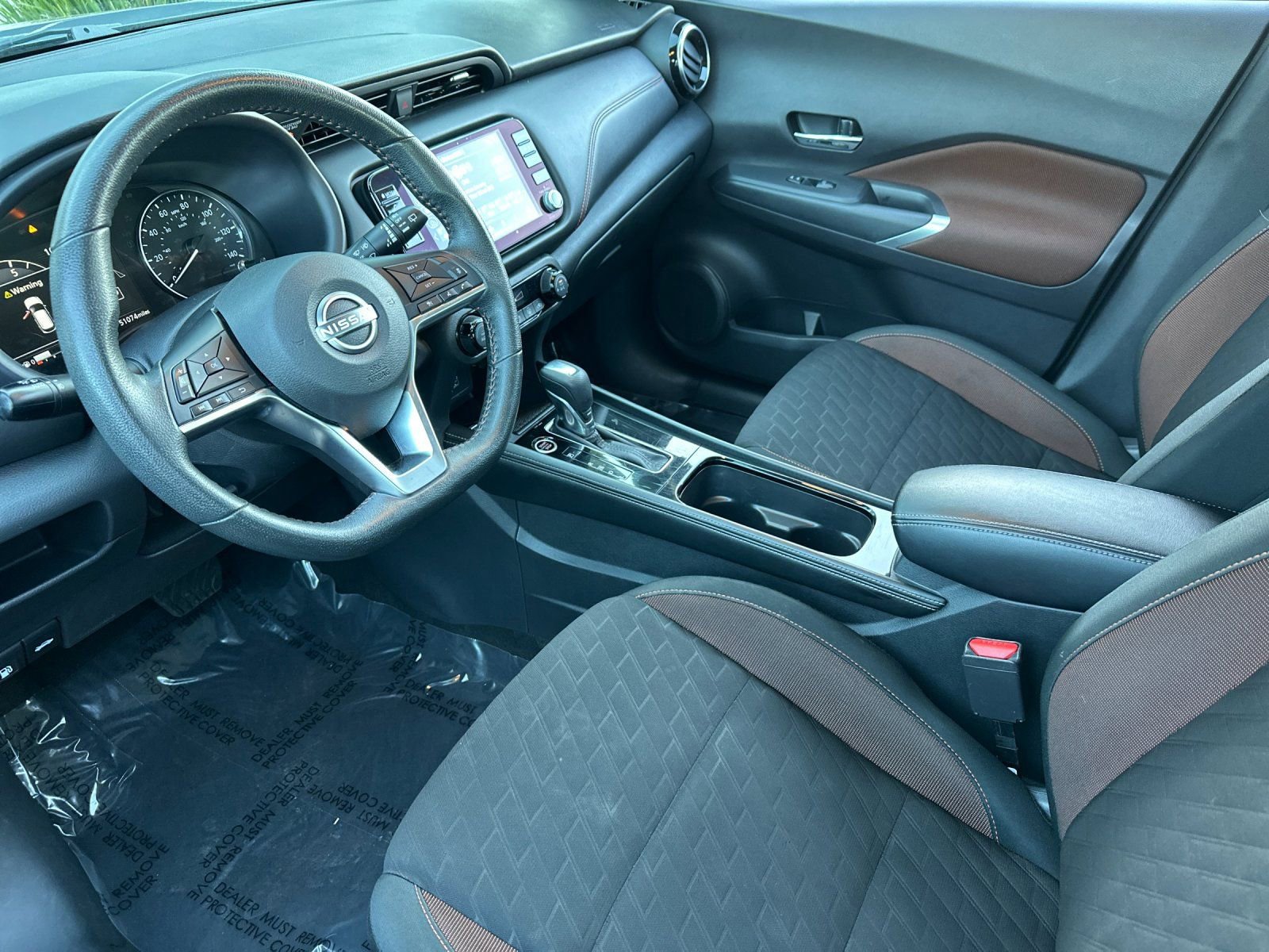 Used 2024 Nissan Kicks SR image 9