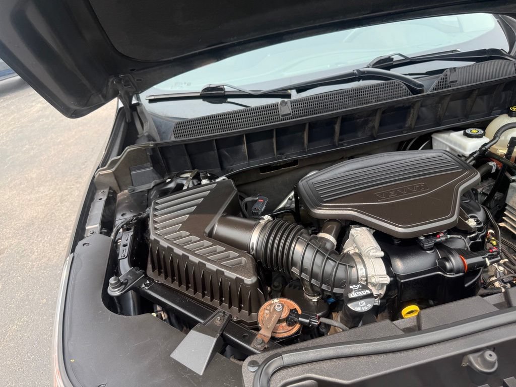 Used 2019 GMC Acadia SLT w/ LPO, Floor Liner Package AWD/4WD image 72