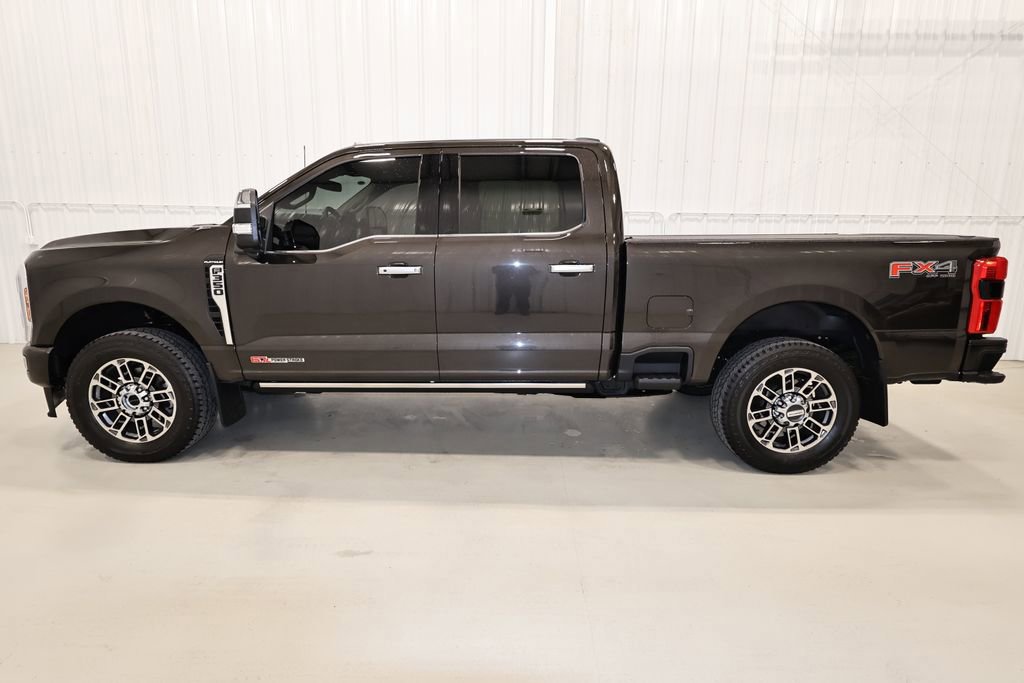 Certified 2025 Ford F350 Platinum w/ Platinum Plus Package image 2