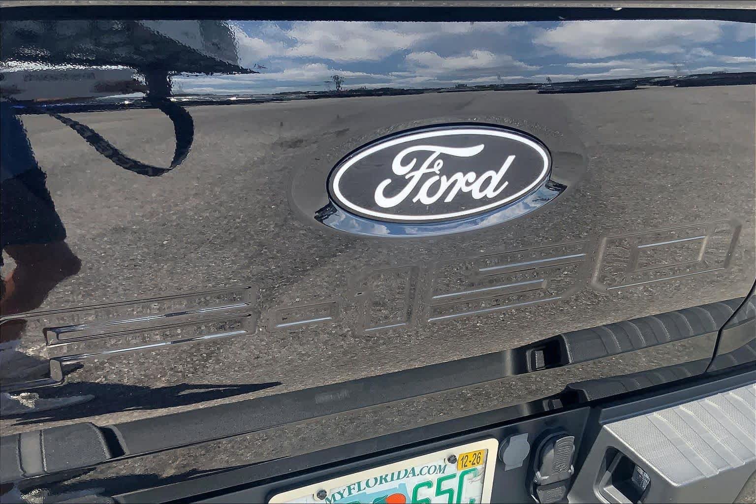 Certified 2024 Ford F150 Platinum w/ Equipment Group 702A High AWD/4WD image 31