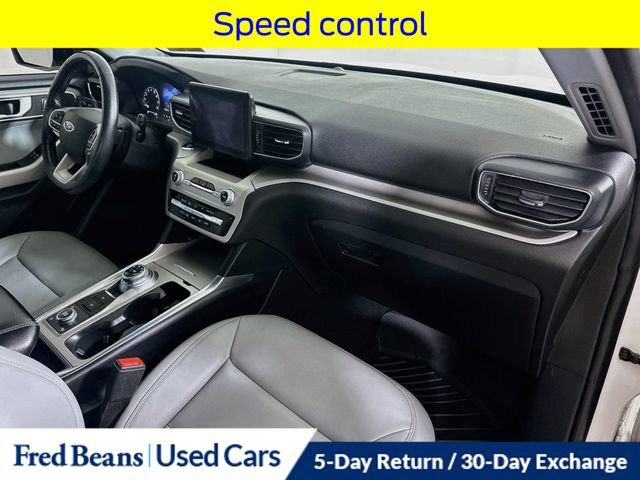 Certified 2021 Ford Explorer XLT w/ Equipment Group 202A AWD/4WD image 36