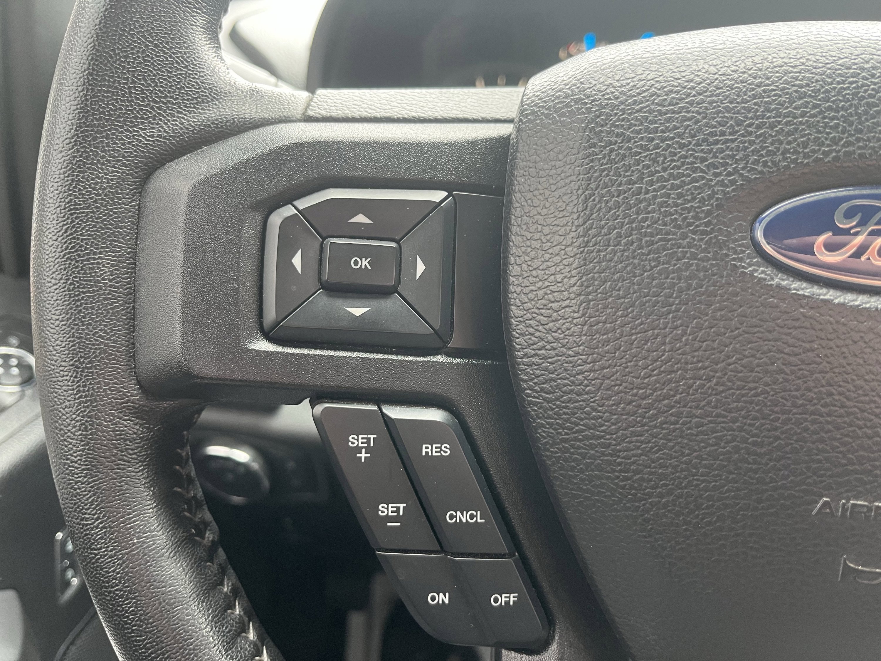 Certified 2017 Ford F150 XLT w/ Equipment Group 302A Luxury image 21