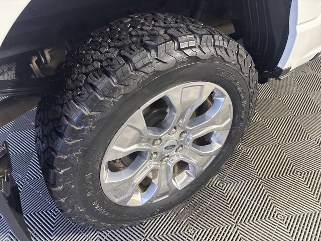 Certified 2022 Ford F150 Platinum w/ Equipment Group 701A High AWD/4WD image 7