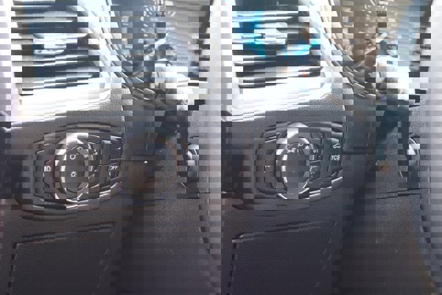 Certified 2024 Ford Edge SEL w/ Convenience Package image 20