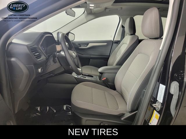 Certified 2022 Ford Escape SE w/ SE Sport Appearance Package AWD/4WD image 13