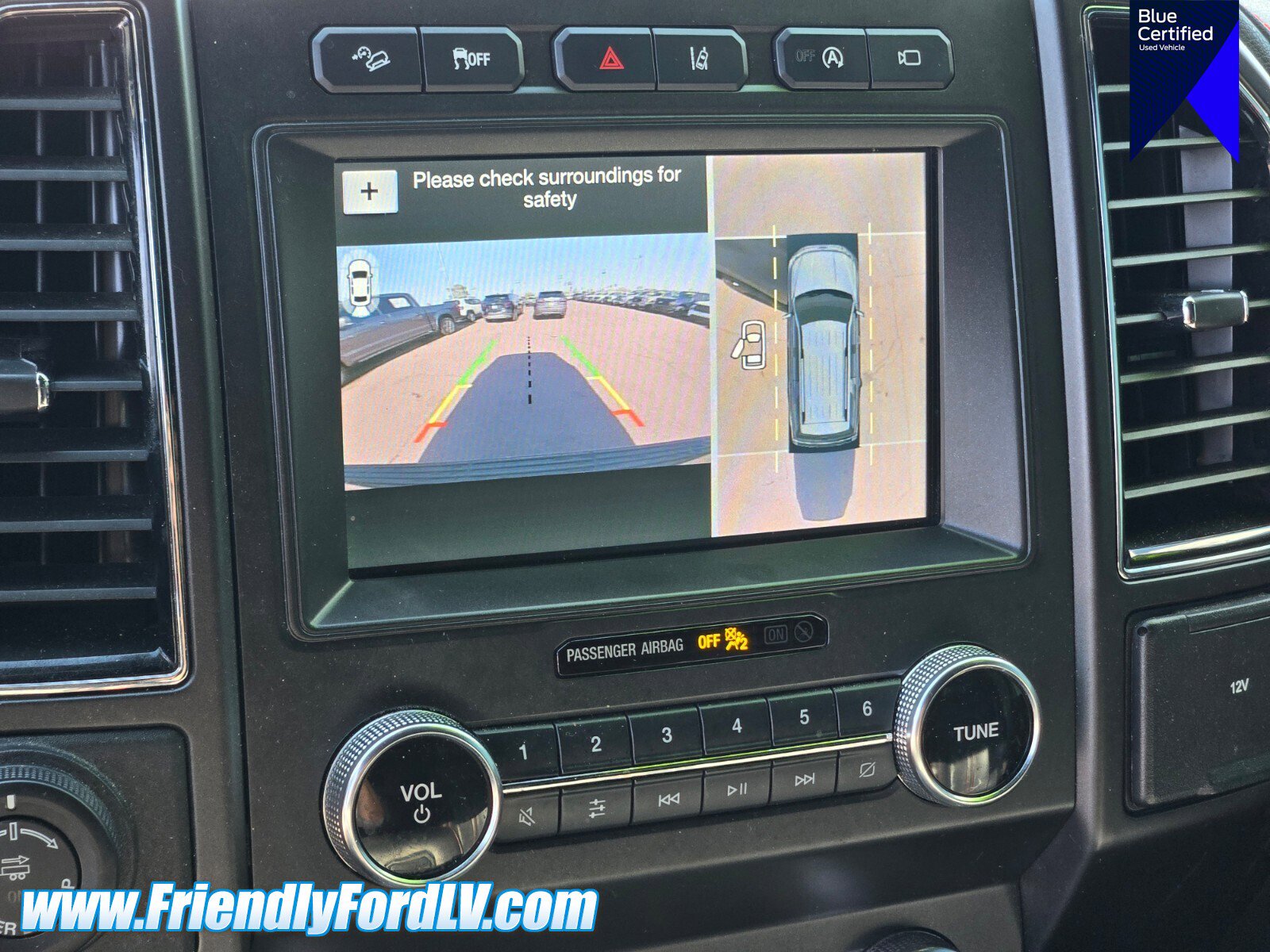 Certified 2019 Ford Expedition Limited w/ Equipment Group 303A AWD/4WD image 23