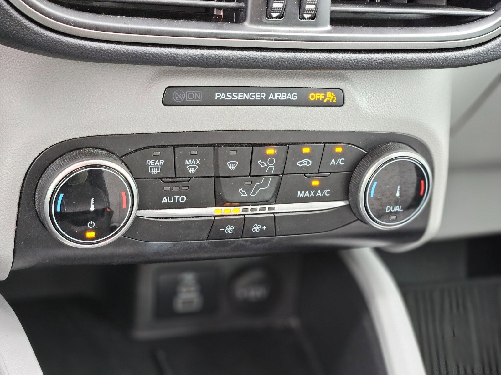 Certified 2024 Ford Escape Active image 23