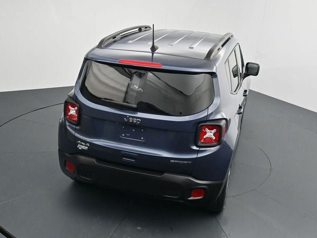 Used 2022 Jeep Renegade Sport w/ Sport Appearance Group AWD/4WD image 30