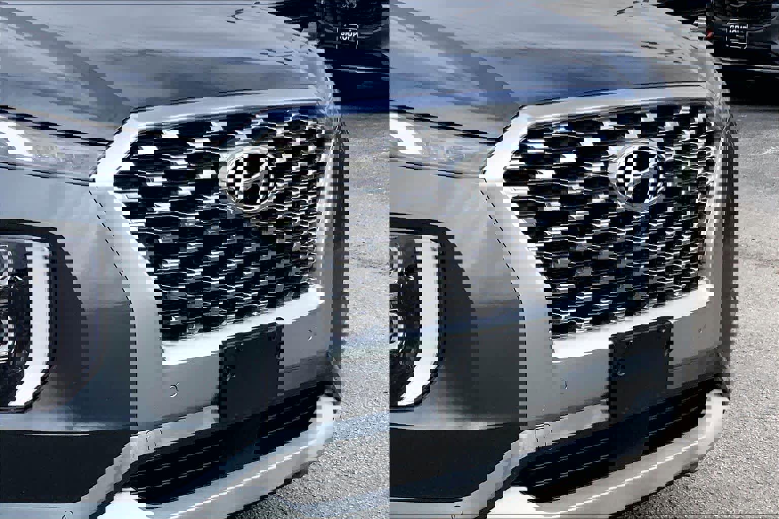 Used 2021 Hyundai Palisade Limited w/ Winter Package image 27