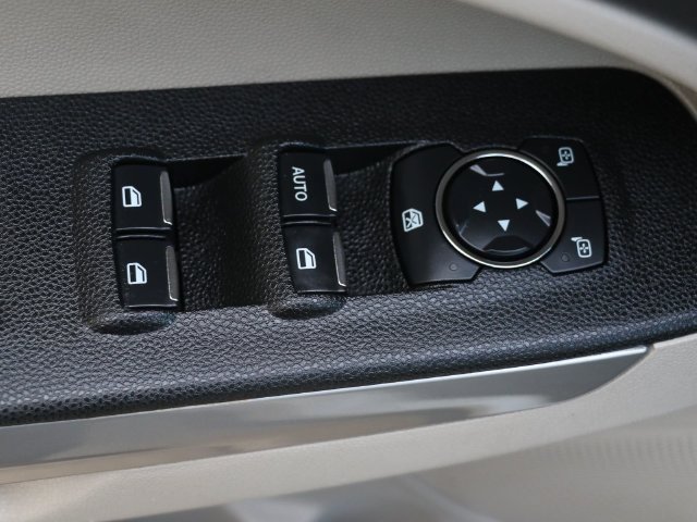 Certified 2021 Ford EcoSport Titanium FWD image 19