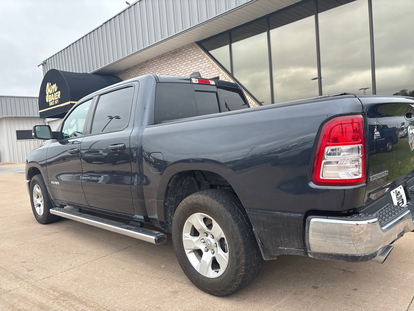 Used 2021 RAM 1500 Big Horn AWD/4WD image 11