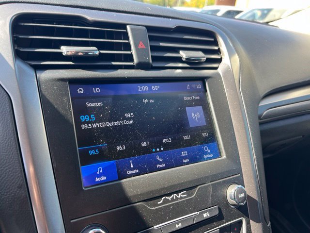 Certified 2020 Ford Fusion SE AWD/4WD image 12