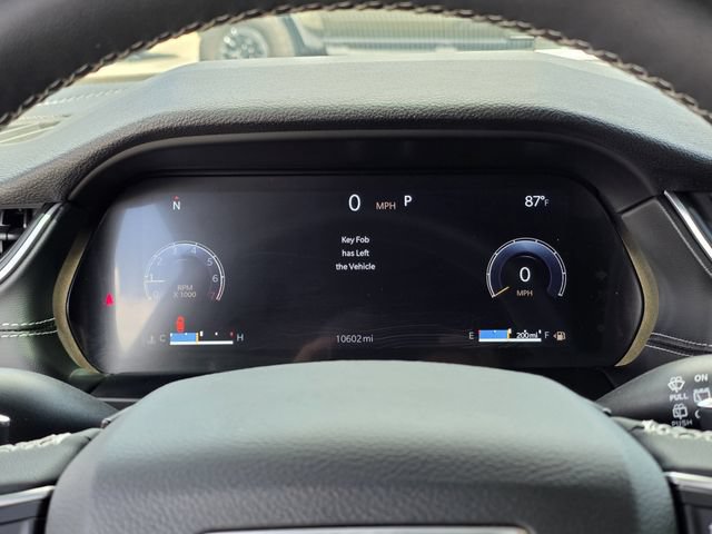 Used 2025 Jeep Grand Cherokee L Altitude AWD/4WD image 12