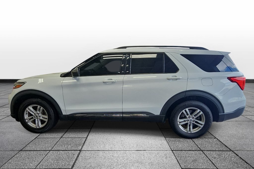 Certified 2020 Ford Explorer XLT RWD image 8