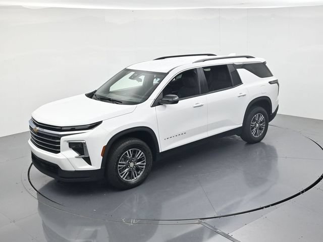 Used 2025 Chevrolet Traverse LT FWD image 48