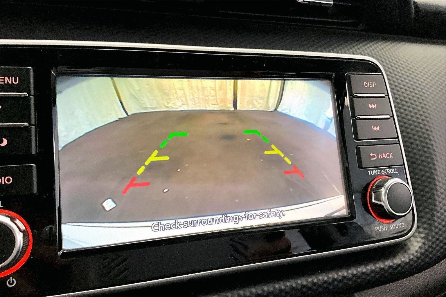 Used 2022 Nissan Kicks S image 20