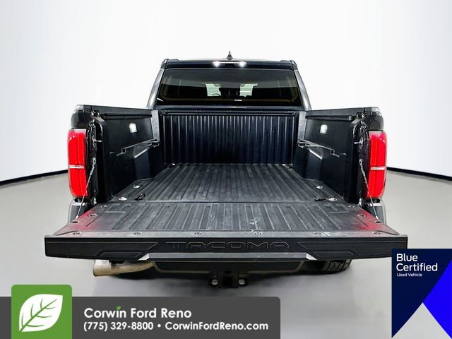 Used 2024 Toyota Tacoma TRD Sport AWD/4WD image 32