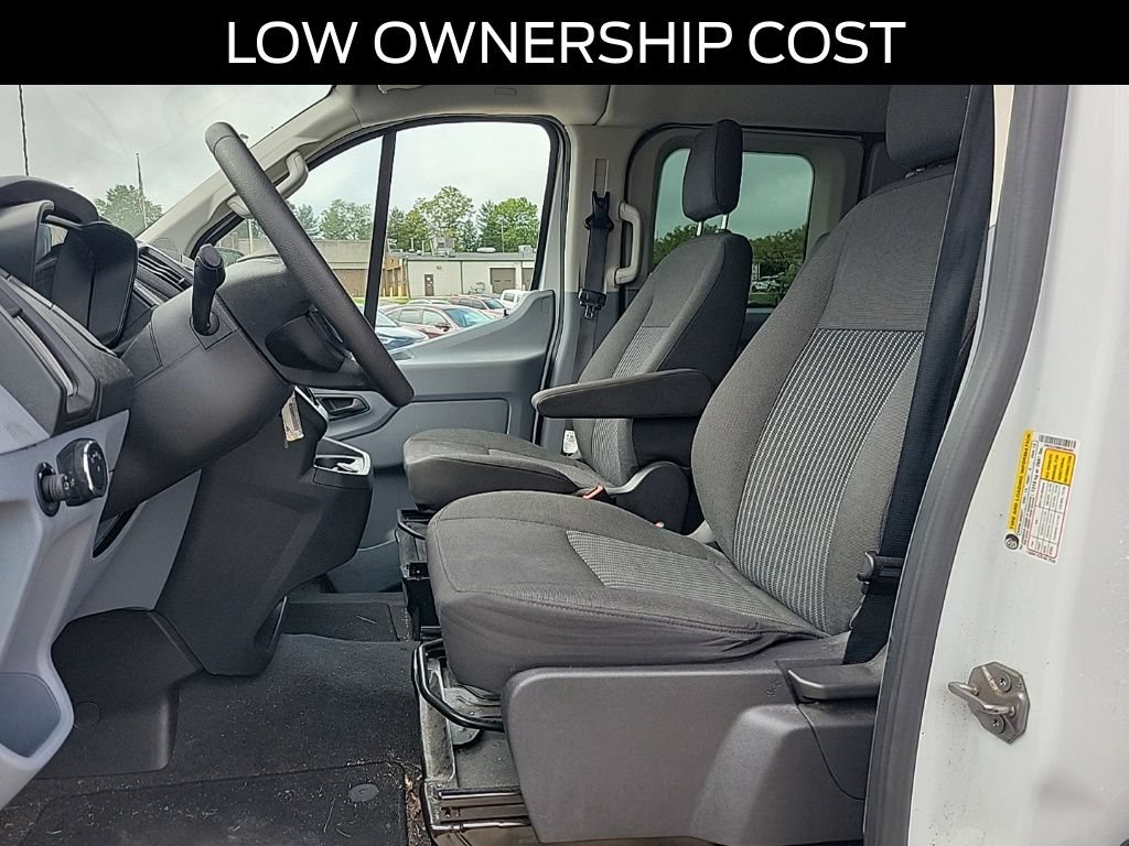 Certified 2019 Ford Transit 350 XLT RWD image 18