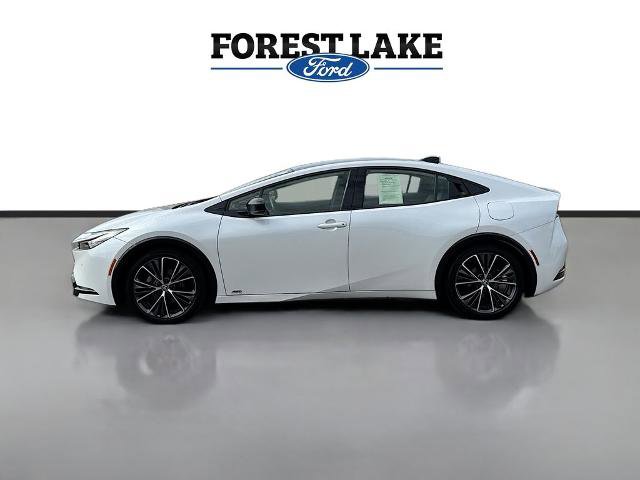Used 2024 Toyota Prius XLE AWD/4WD image 4