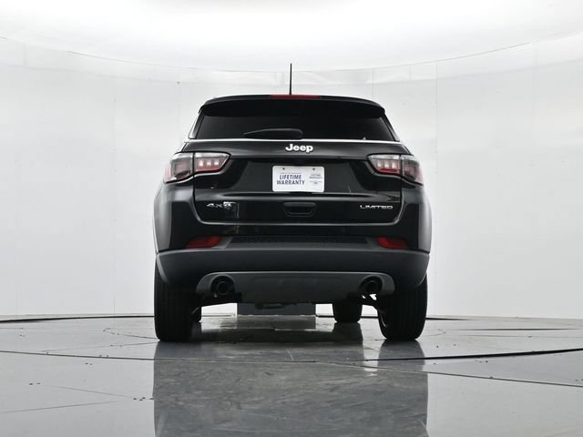 Used 2023 Jeep Compass Limited w/ Elite Group AWD/4WD image 41