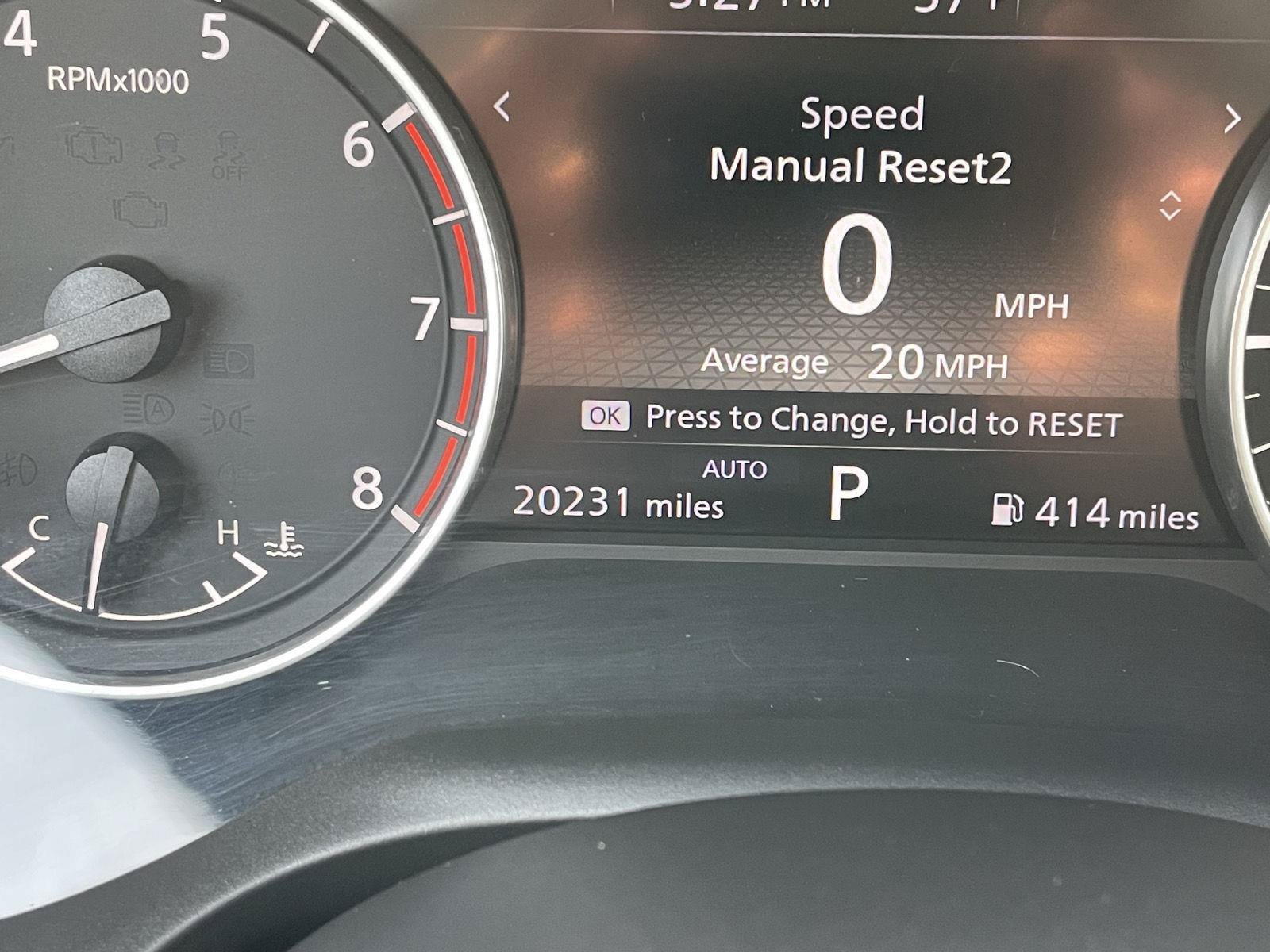 Used 2023 Nissan Rogue SV AWD/4WD image 3