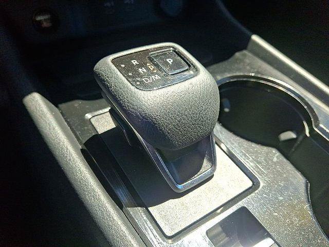 Used 2024 Nissan Rogue S AWD/4WD image 11
