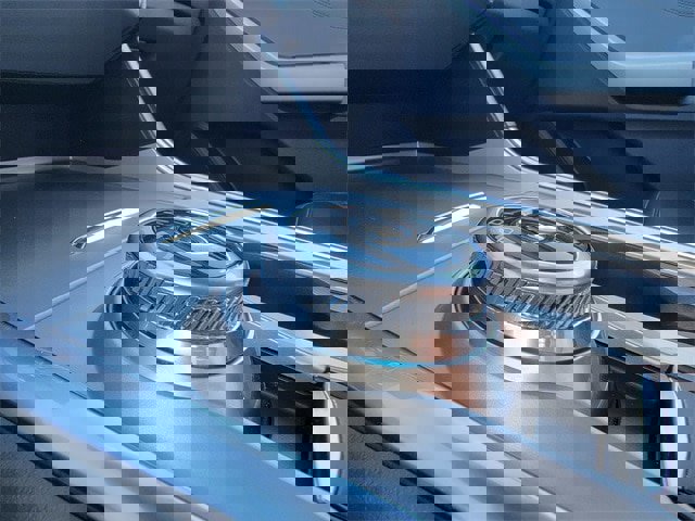 Certified 2022 Ford Explorer XLT w/ Equipment Group 202A image 31