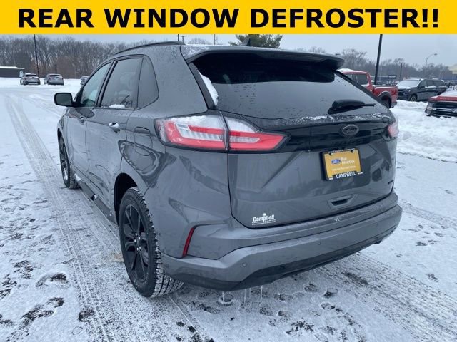 Certified 2023 Ford Edge SE w/ Black Appearance Package image 3