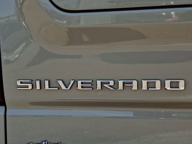 Used 2022 Chevrolet Silverado 1500 LT Trail Boss w/ LT Trail Boss Premium Package AWD/4WD image 28
