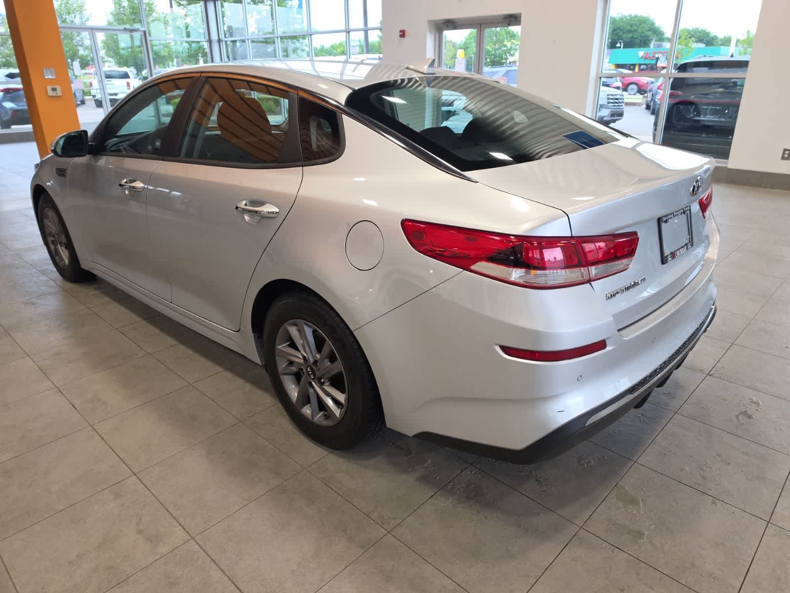 Used 2020 Kia Optima LX FWD image 12