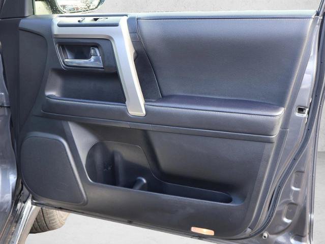 Used 2023 Toyota 4Runner Limited AWD/4WD image 23