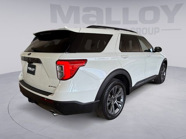 Certified 2022 Ford Explorer XLT w/ Equipment Group 202A AWD/4WD image 5