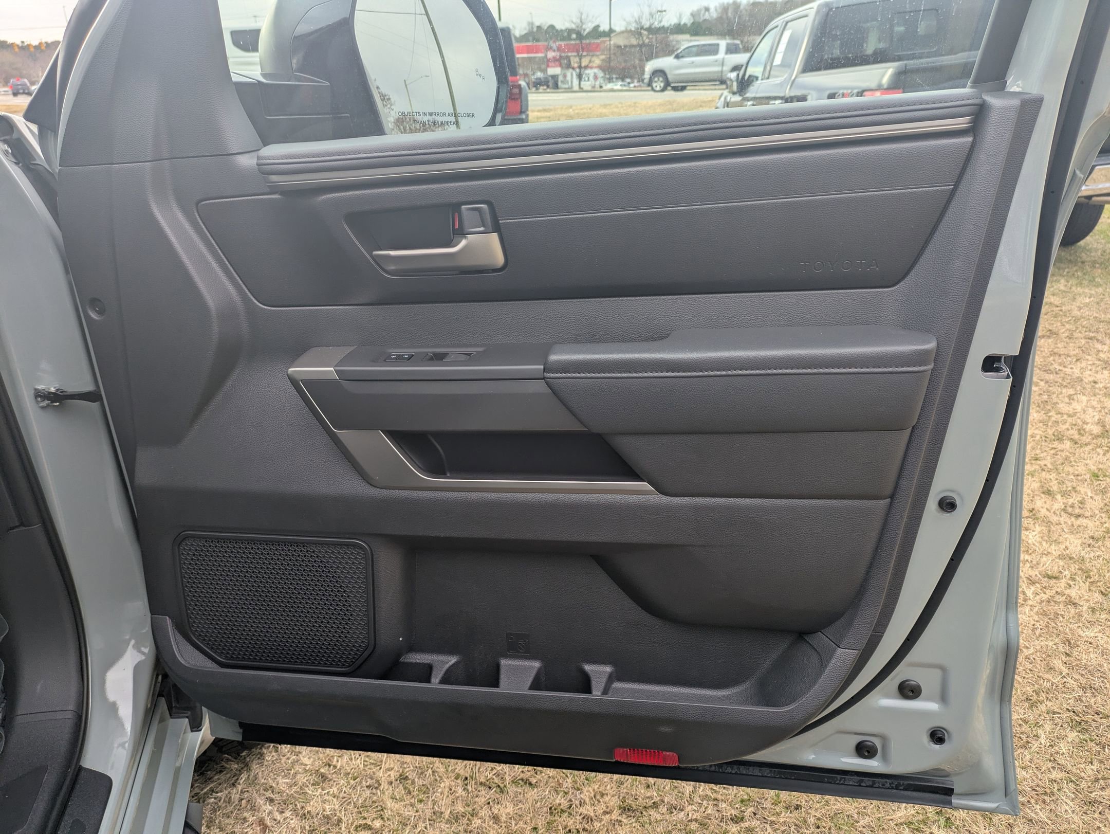 Used 2024 Toyota Tundra SR5 image 31